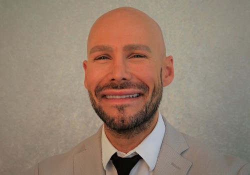 Herr Thorsten Singer